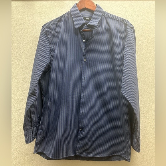 Men’s Hugo Boss Dress Shirt-Regular Fit - Picture 5 of 6